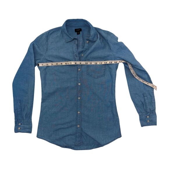 J Crew Chambray shirt in signature fit (Denim/Lovers Lane Wash) - Picture 10 of 10